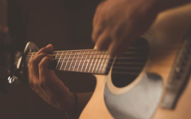 15 Best Acoustic Songs of All Time