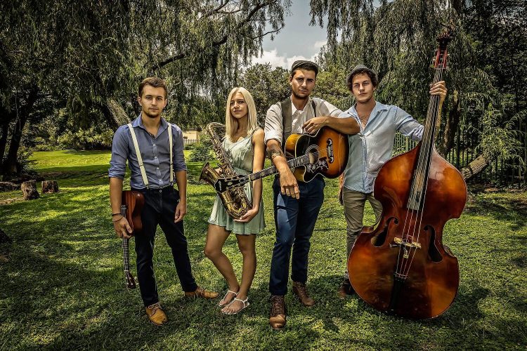 15 Best Folk Bands of All Time