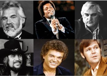15 Best Male Singers of All Time