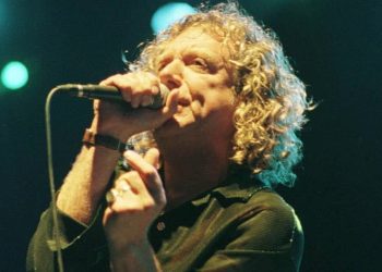 10 Best Robert Plant Songs of All Time