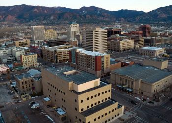 10 Famous Singers from Colorado