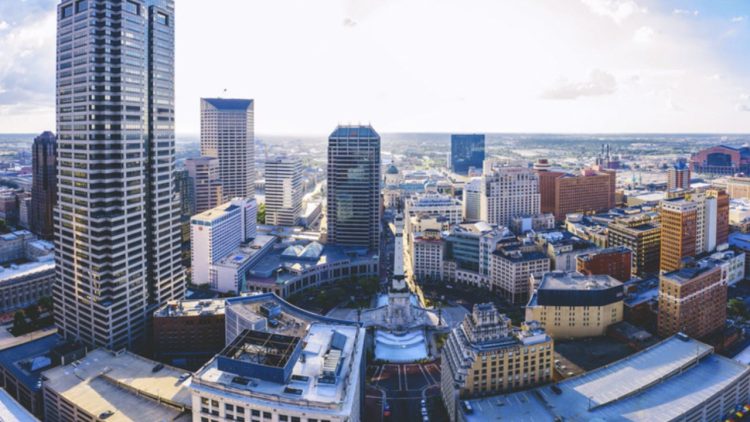 10 Famous Singers from Indiana