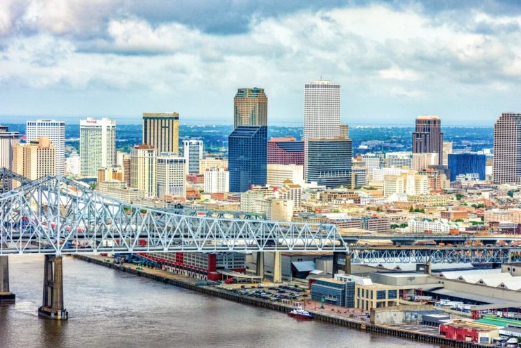 10 Famous Singers from Louisiana