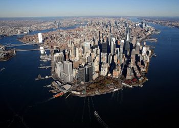 10 Famous Singers from New York