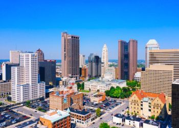 10 Famous Singers from Ohio