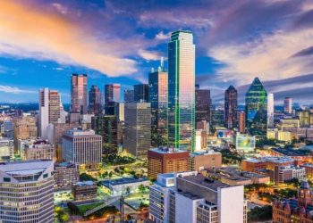 10 Famous Singers from Texas