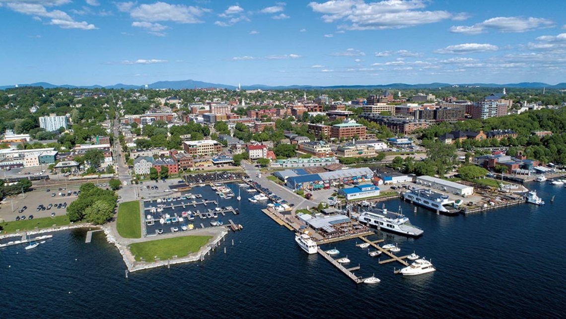 10 Famous Singers from Vermont