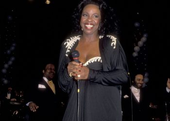 10 Best Gladys Knight Songs of All Time