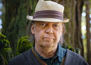 10 Best Neil Young Songs of All Time