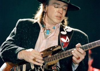 10 Best Stevie Ray Vaughan Songs of All Time