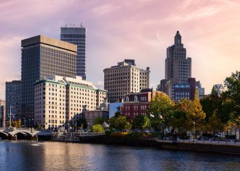 10 Famous Singers from Rhode Island