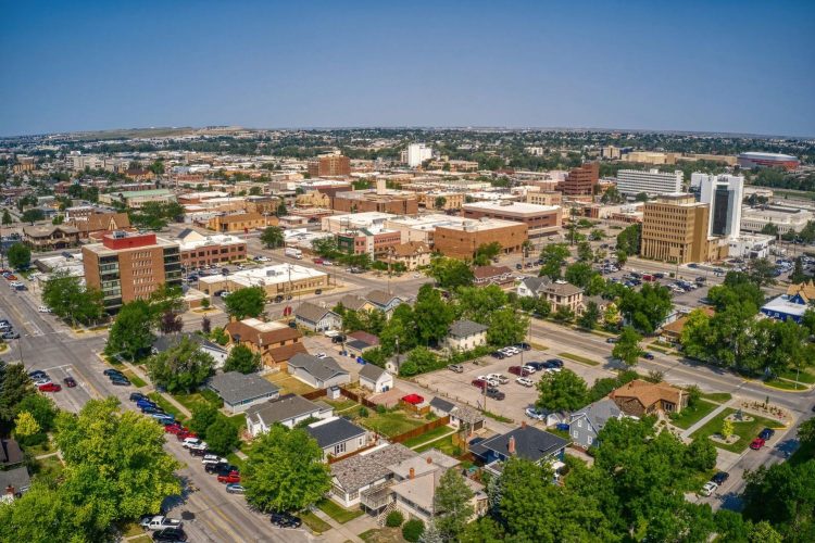 10 Famous Singers from South Dakota