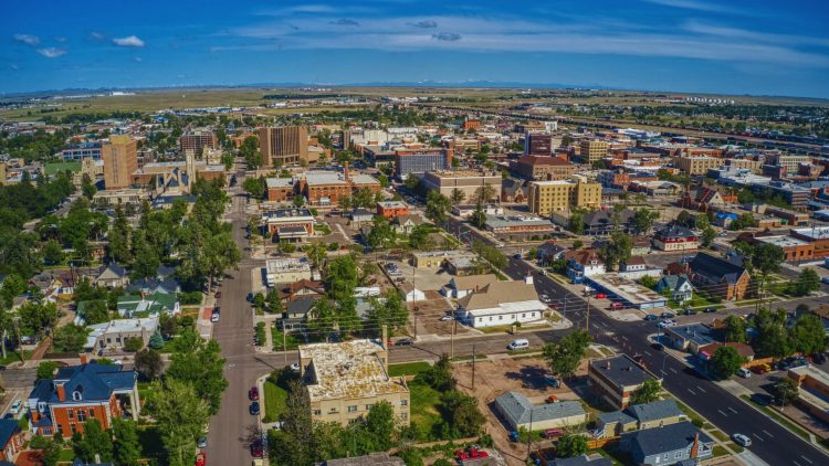 10 Famous Singers from Wyoming