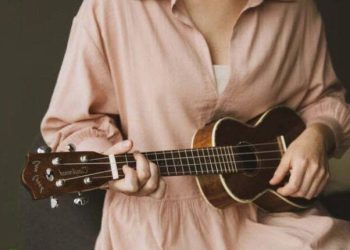 15 Best Ukulele Players of All Time