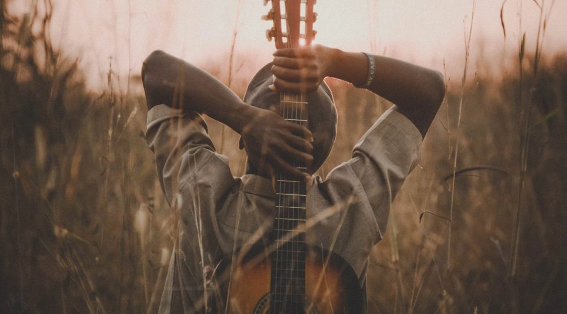 15 Best Folk Music Songs of All Time