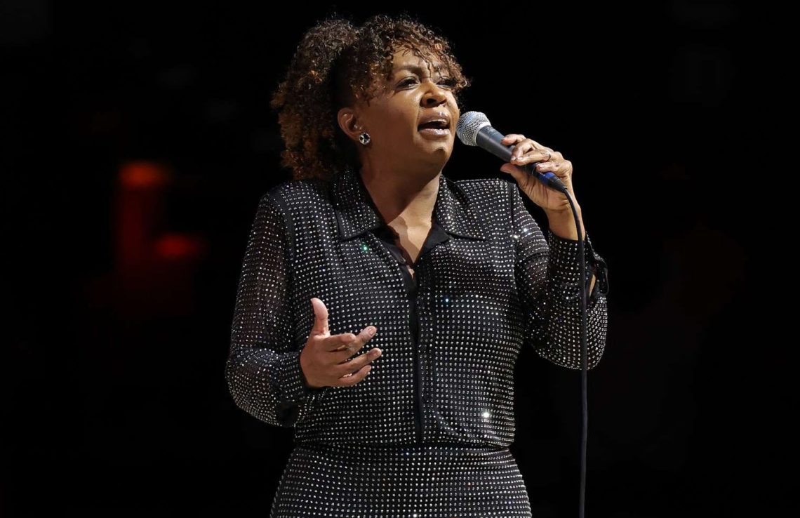 10 Best Anita Baker Songs of All Time