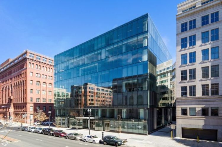 10 Famous Singers from Washington