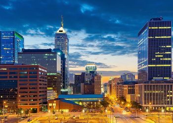 10 Famous Singers from Indiana