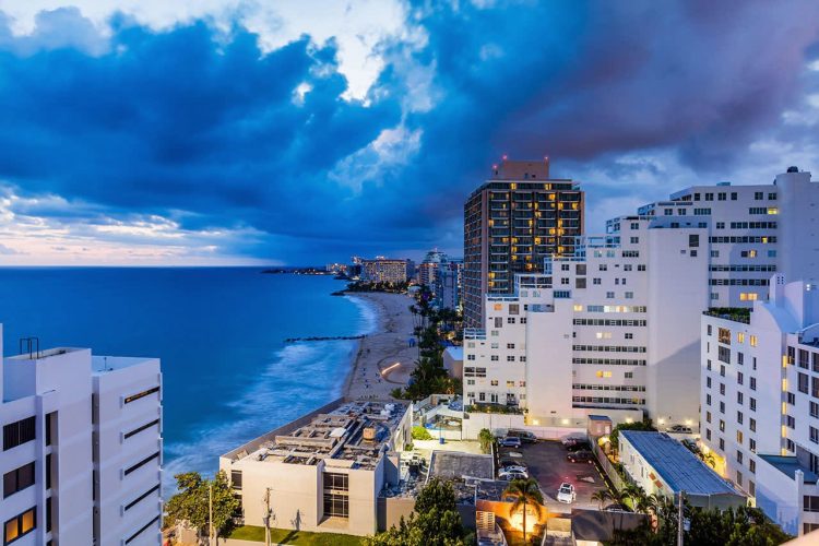 10 Famous Singers from Puerto Rico