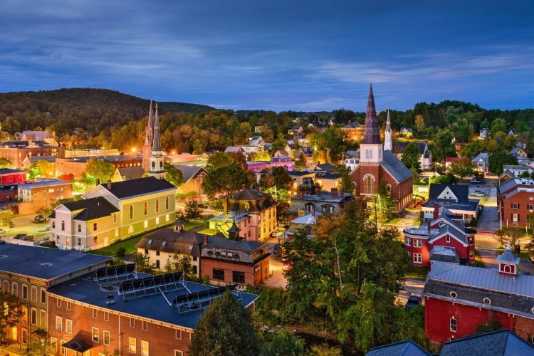 10 Famous Singers from Vermont