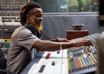 15 Best Music Producers of All Time