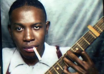 10 Best Robert Johnson Songs of All Time