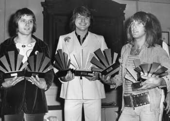 10 Best Emerson Lake And Palmer Songs of All Time