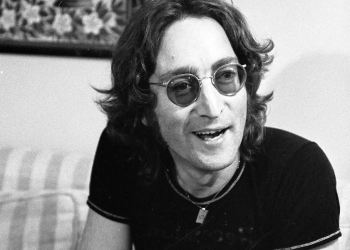 10 Best John Lennon Songs of All Time