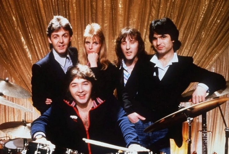 10 Best Paul Mccartney And Wings Songs of All Time