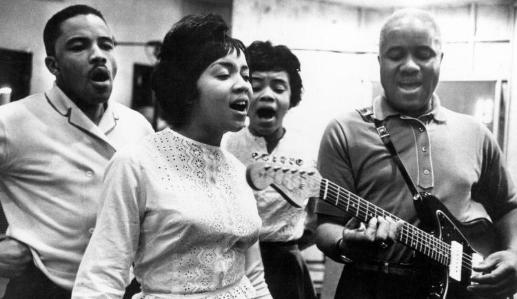 10 Best The Staple Singers Songs of All Time