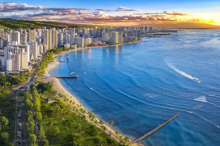 10 Famous Singers from Hawaii
