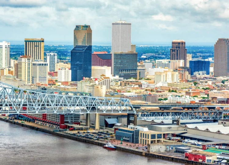 10 Famous Singers from Louisiana