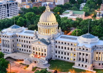 10 Famous Singers from Mississippi