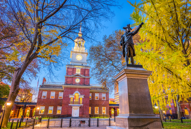 10 Famous Singers from Pennsylvania