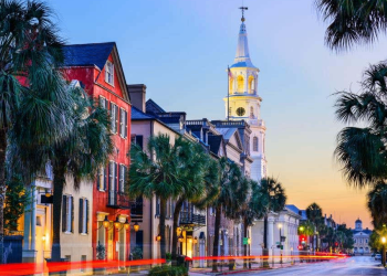 10 Famous Singers from South Carolina