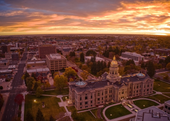 10 Famous Singers from Wyoming