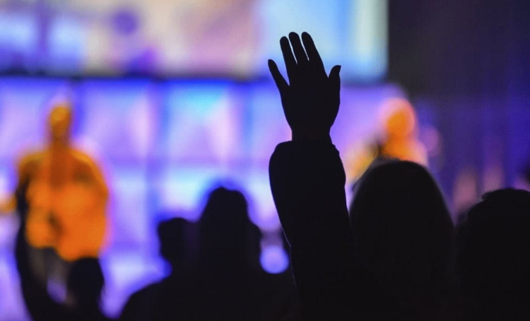 15 Best Christian Songs of All Time