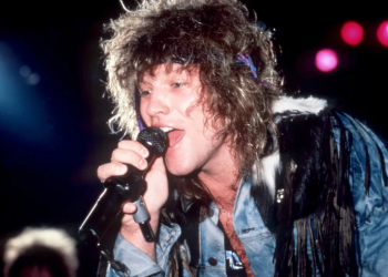 15 Best Classic Rock Songs of All Time