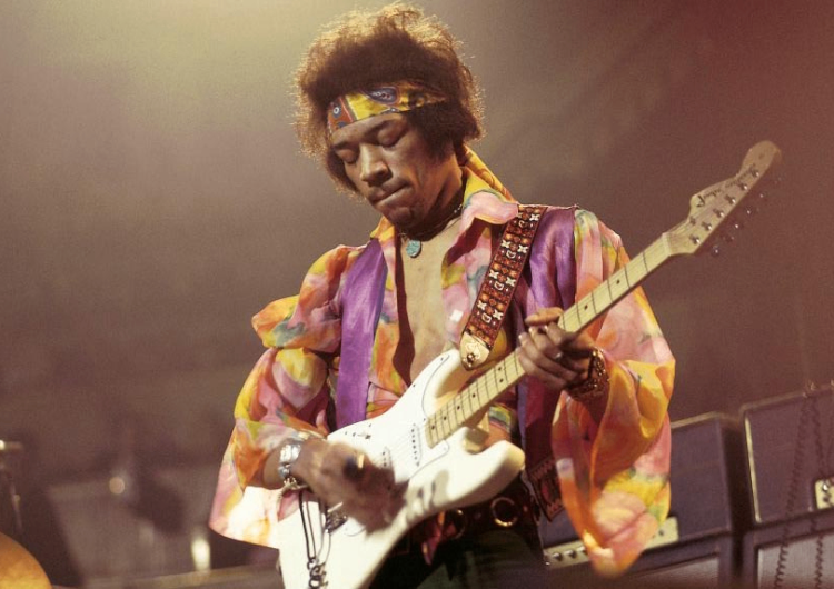 15 Best Guitar Players of All Time