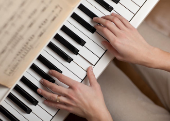 15 Best Piano Songs of All Time