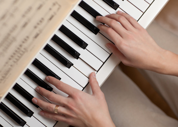 15 Best Piano Songs of All Time