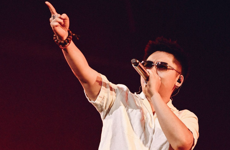 15 Best Rappers of All Time