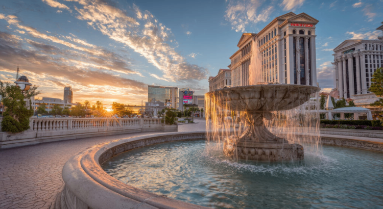 10 Famous Singers from Nevada